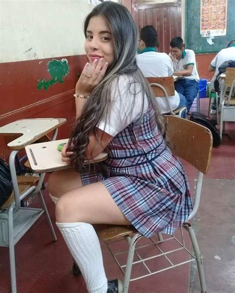 Colegiala Search